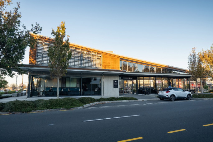Cafe & Eatery  Franchise for Sale 3/30 Walters Road, Takanini