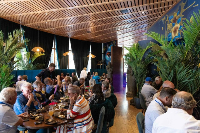 Manu Restaurant  Franchise for Sale City Center 