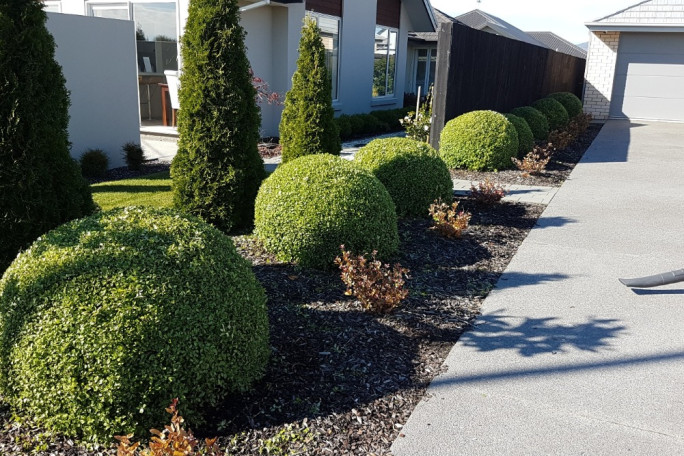 Lawn and Garden Services Franchise for Sale Rolleston