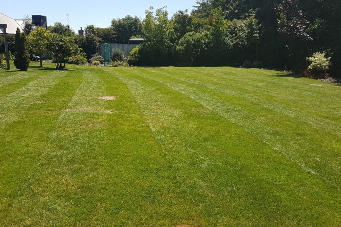 Lawn and Garden Services Franchise for Sale Rolleston Lawn and Garden Services Franchise for Sale Rolleston