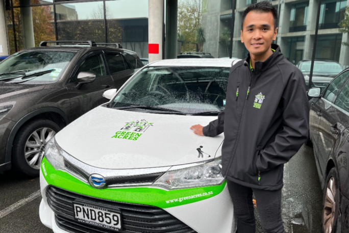 Lawn and Garden Services Franchise for Sale Hamilton